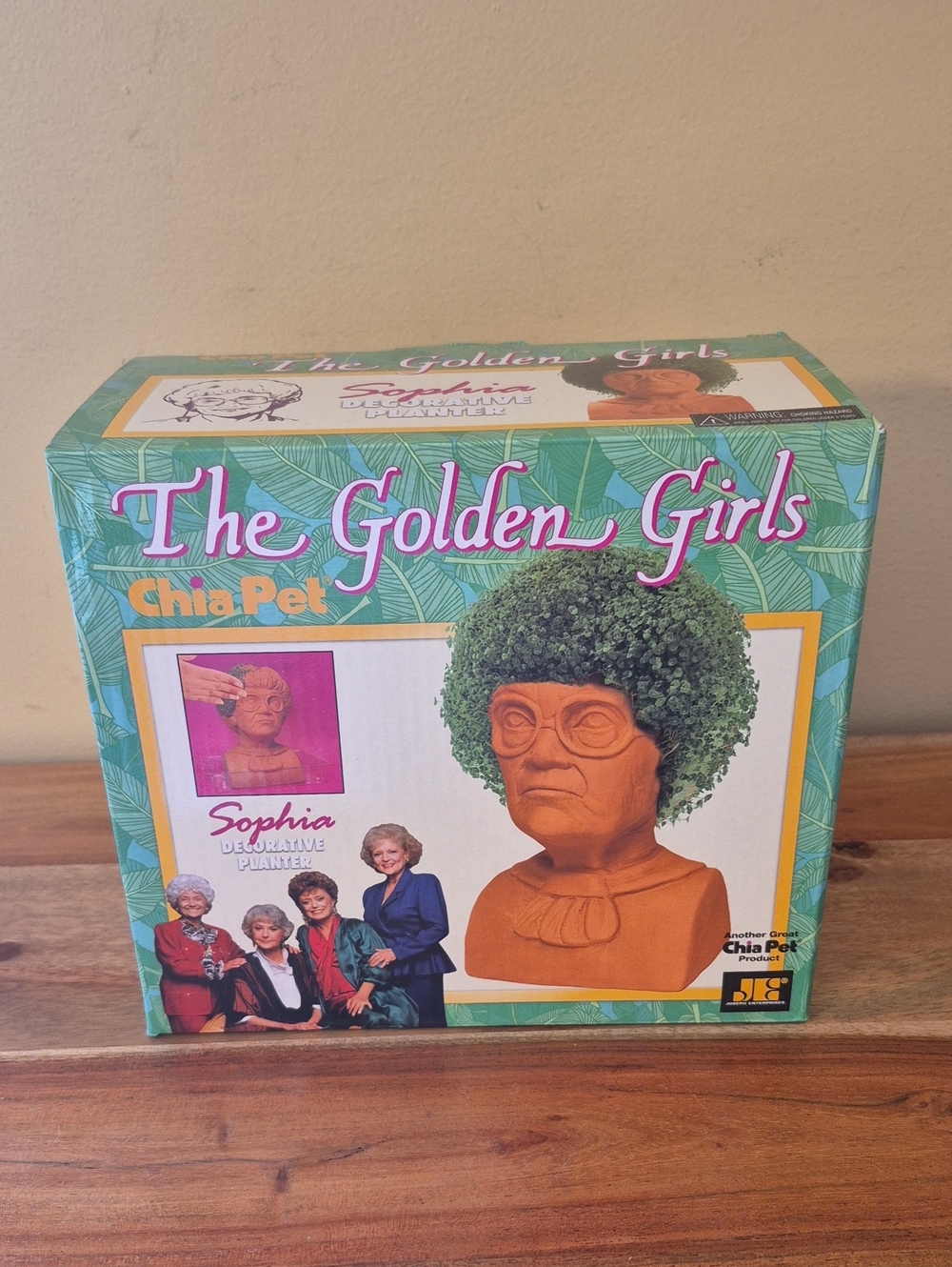 NEW The Golden Girls Chia Pet - Sophia
